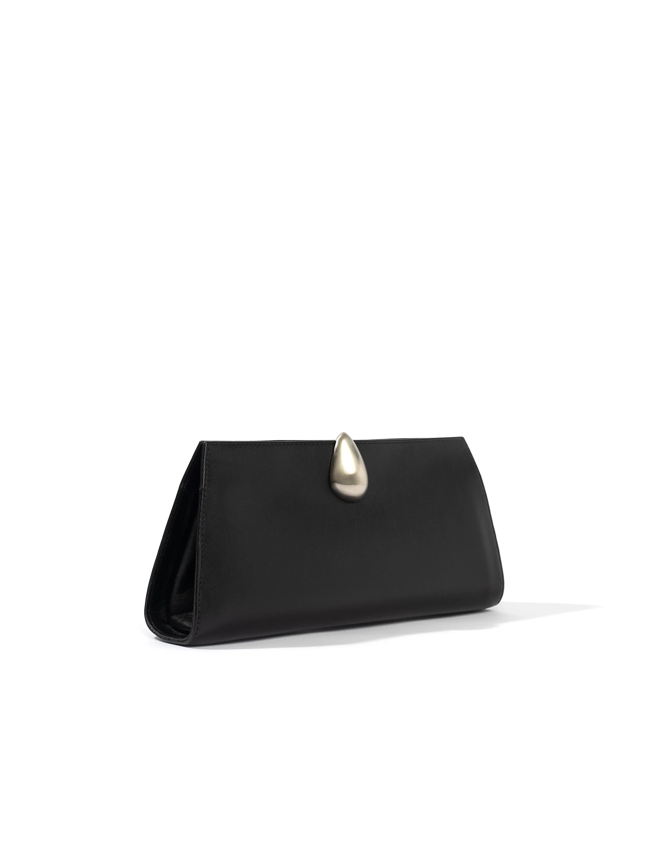BAISSE CLUTCH BLACK