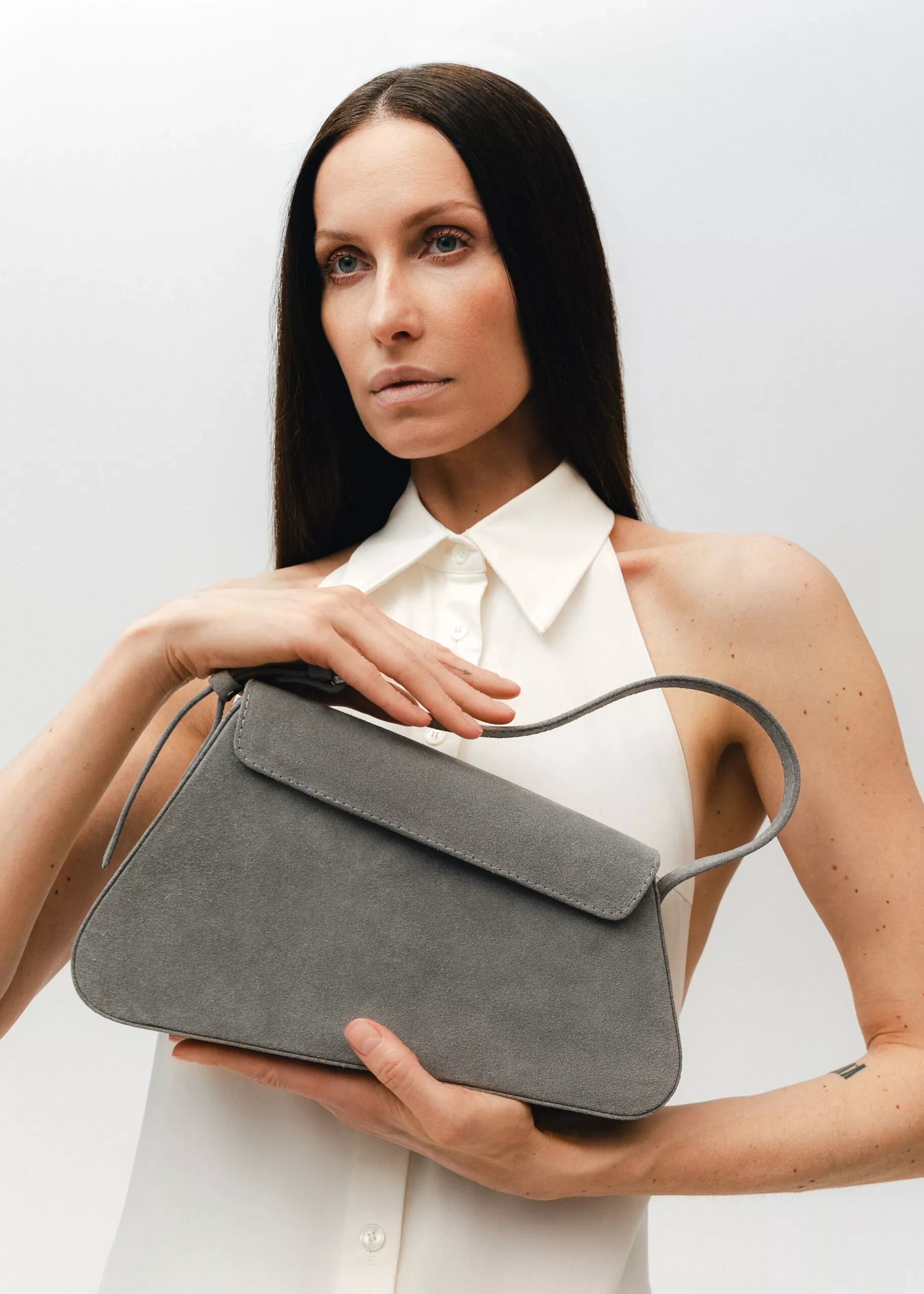 SUEDE GREY
