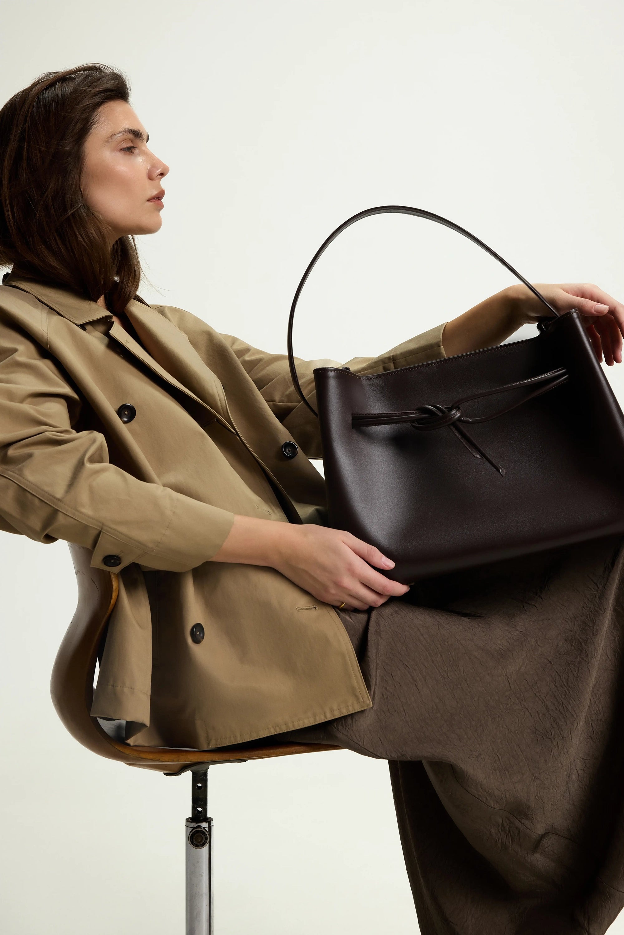 DESIRE IN LEATHER CHOCOLATE
