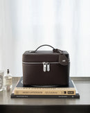 MAKE-UP BROWN