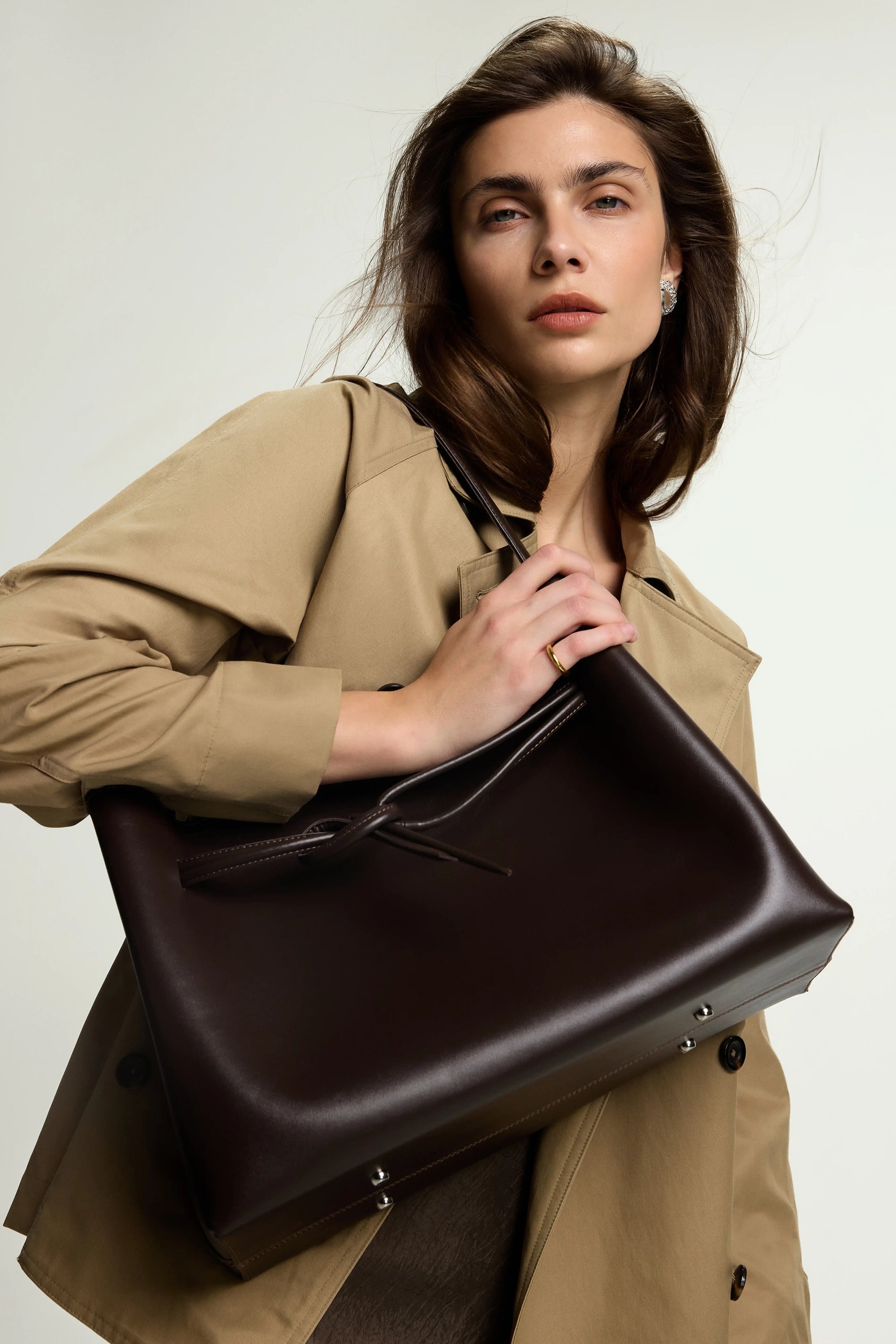 DESIRE IN LEATHER CHOCOLATE