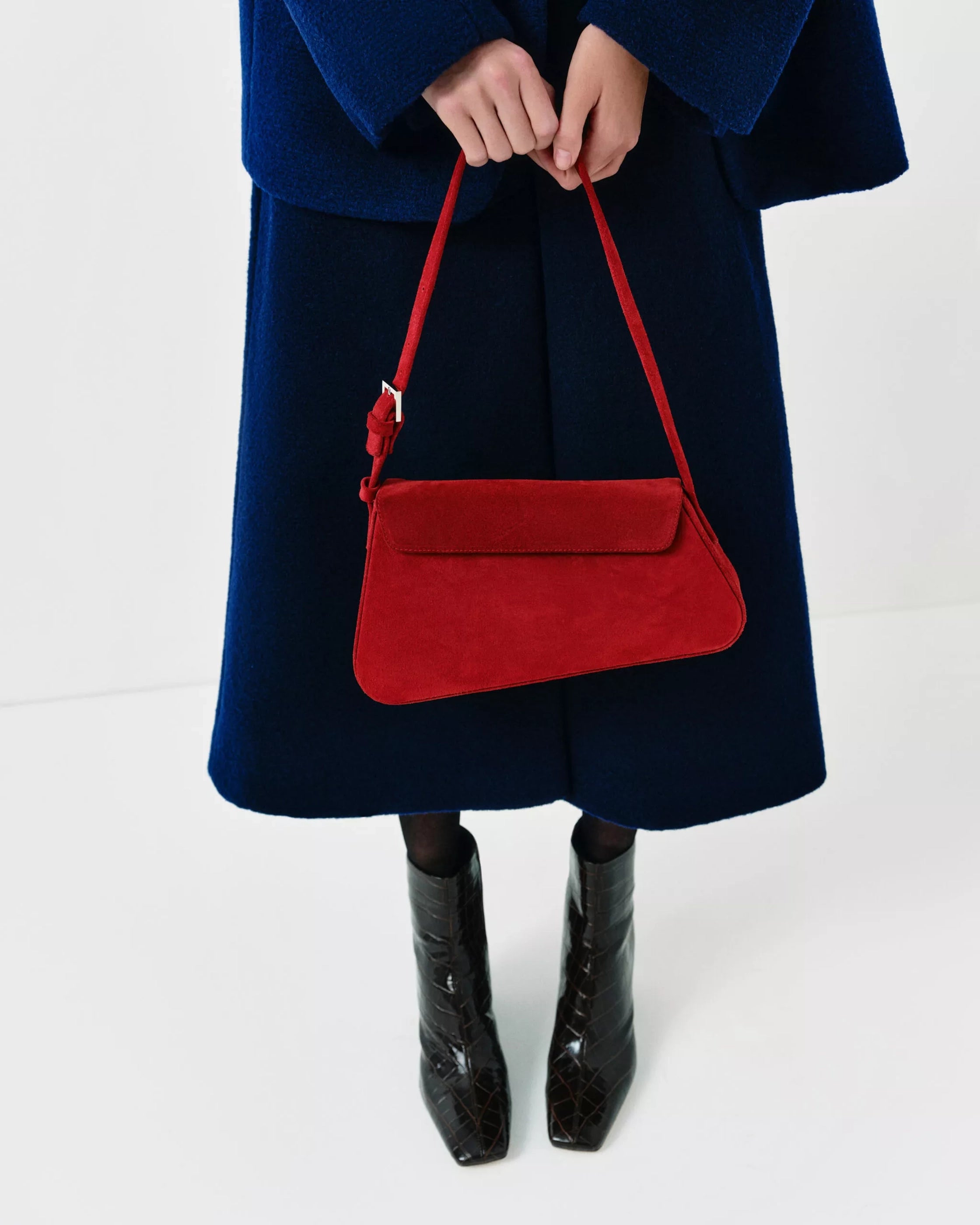 SUEDE RED